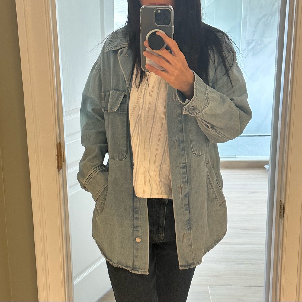 Everlane Light Blue Jean Jacket - Picture 3 of 6